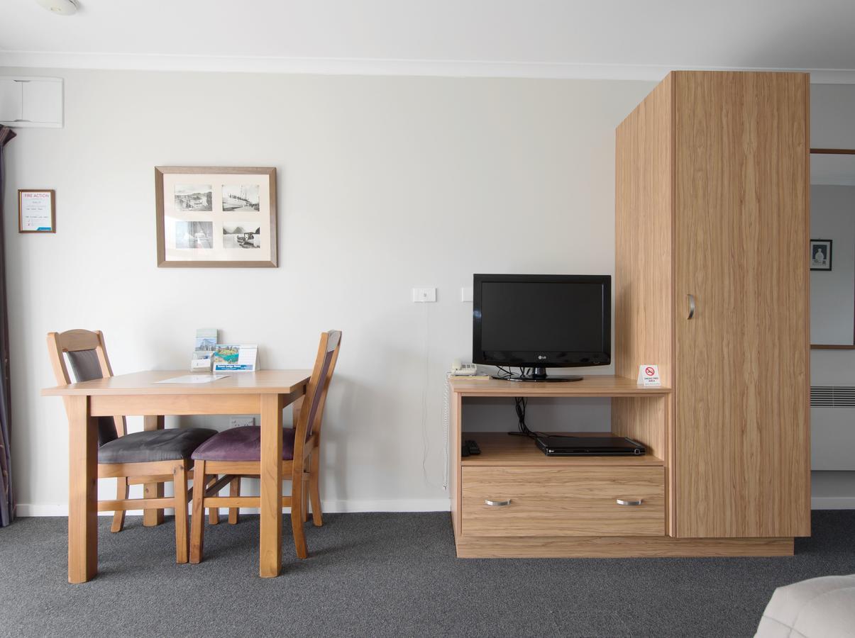 Tower Lodge Motel 인버카길 외부 사진