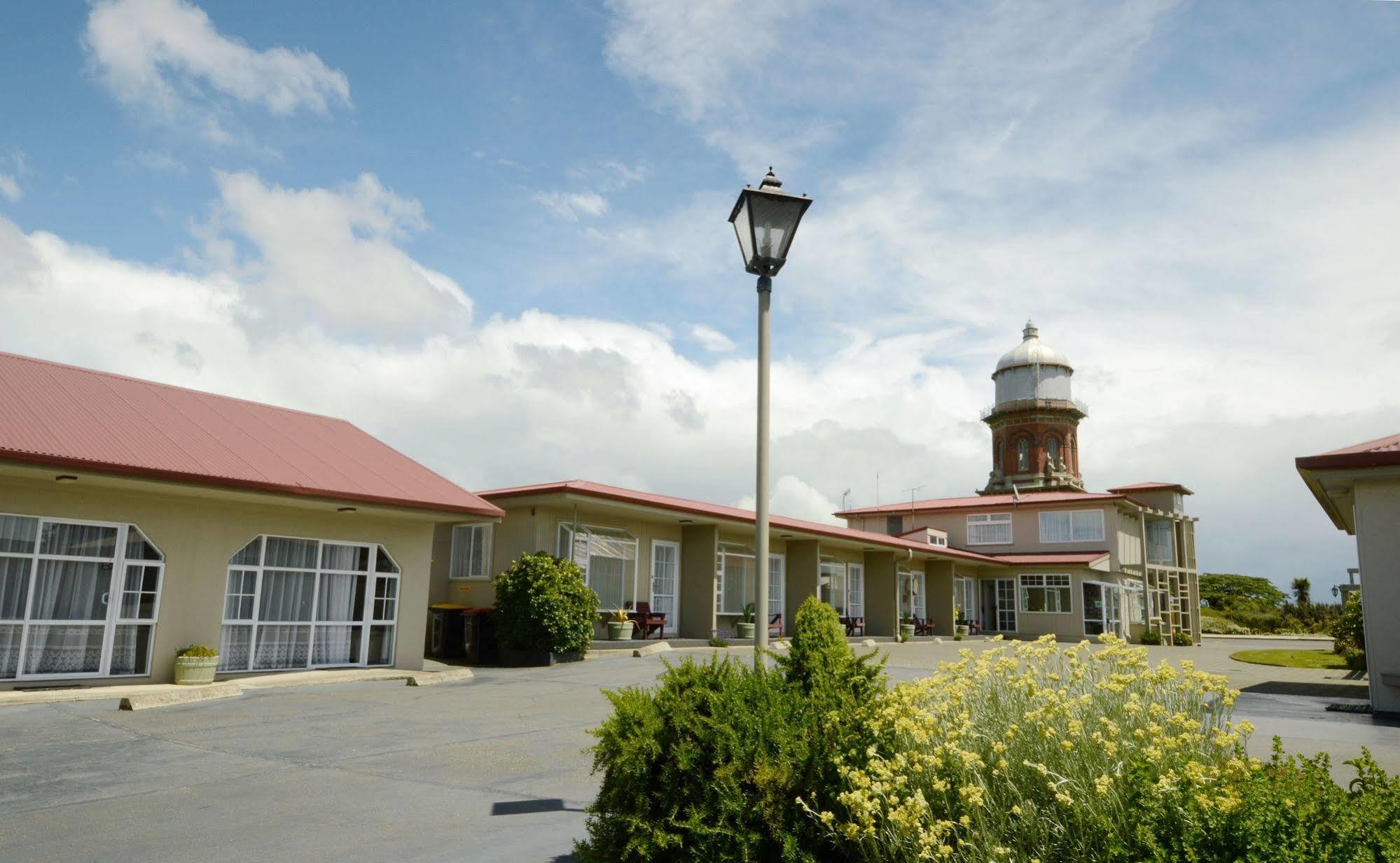 Tower Lodge Motel 인버카길 외부 사진